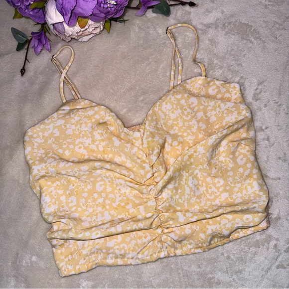 Abercrombie & Fitch Tops - NWT Abercrombie & Fitch Yellow Ruched Crop Top